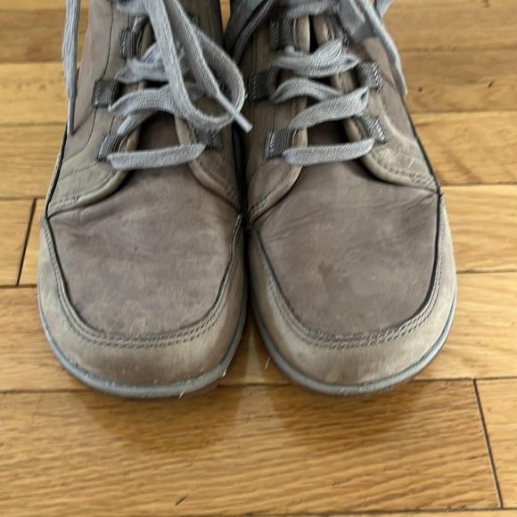 Chaco conversion boots/shoes 8.5W - Picture 4 of 4